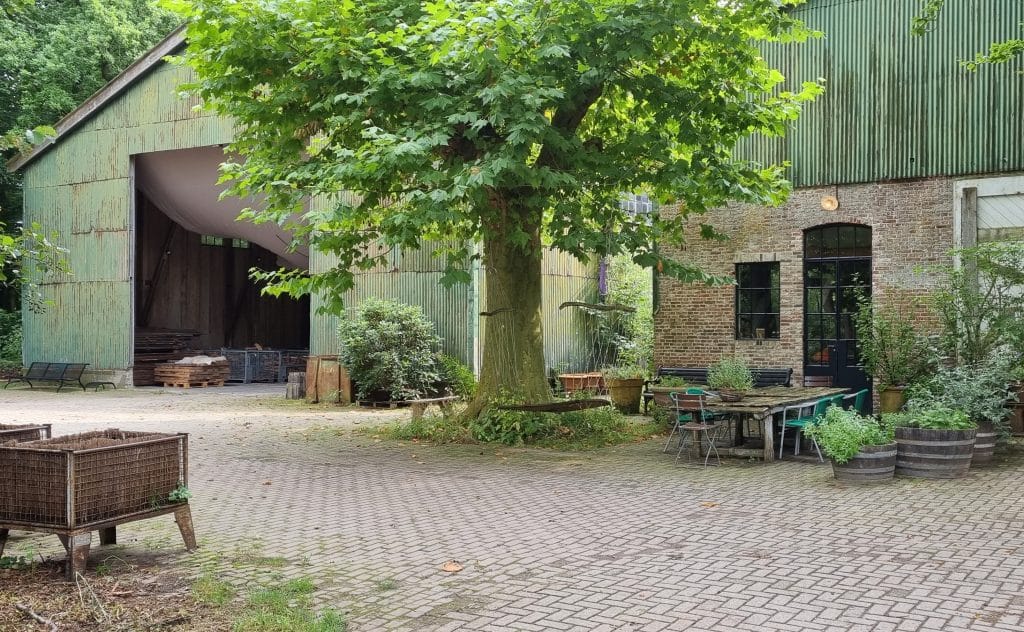 Sfeer en locatie van een uitvaart, verzorgd door Rebel Uitvaart
