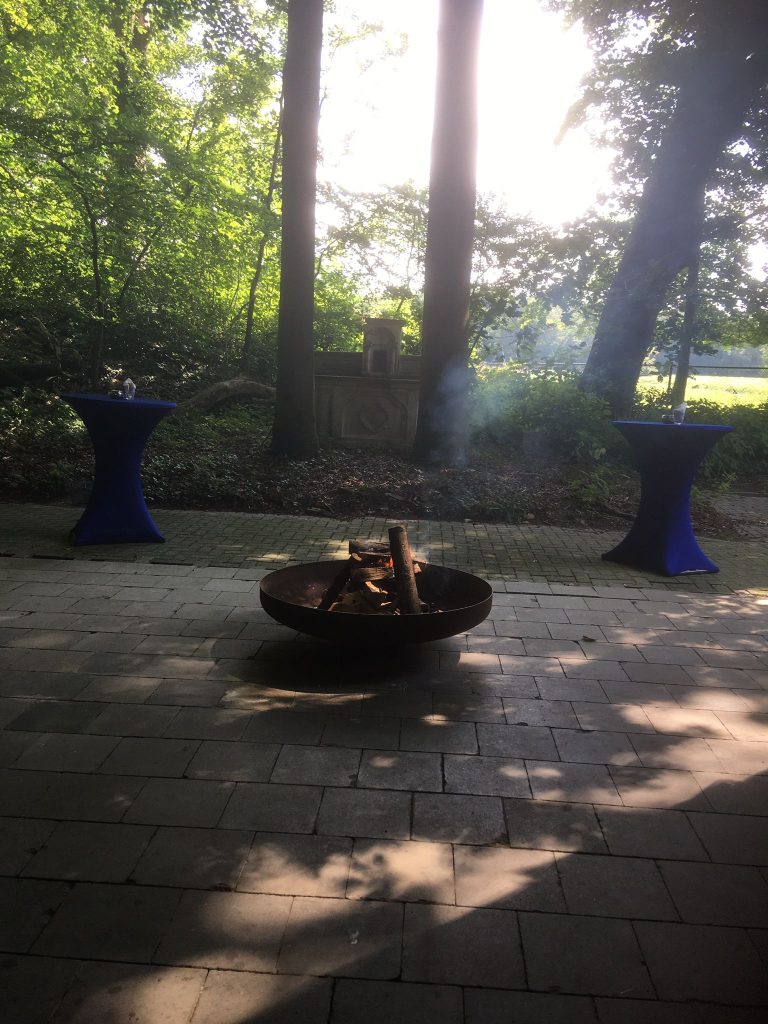 Sfeer en locatie van een uitvaart, verzorgd door Rebel Uitvaart