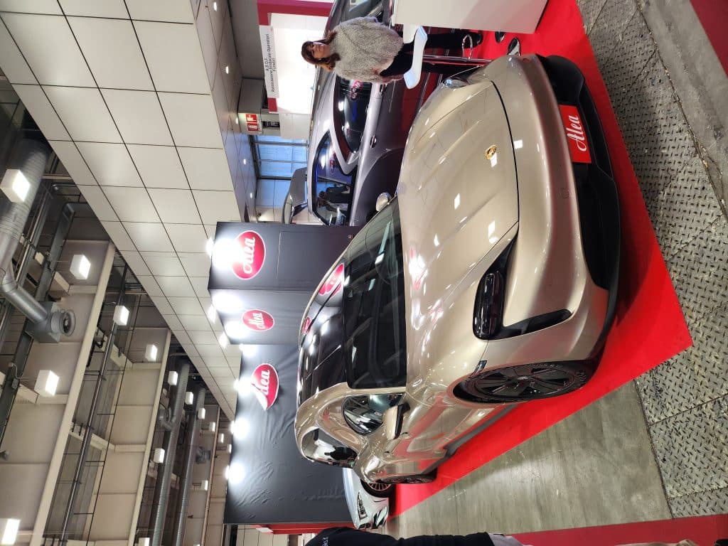 Snelle Porsche rouwauto Rebel uitvaart Huizen Almere